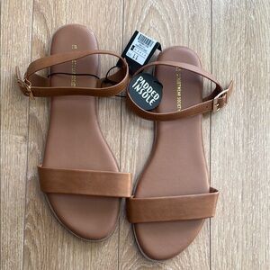 3/$30 - NWT - Beige Tan Faux Leather Sandals - size 11